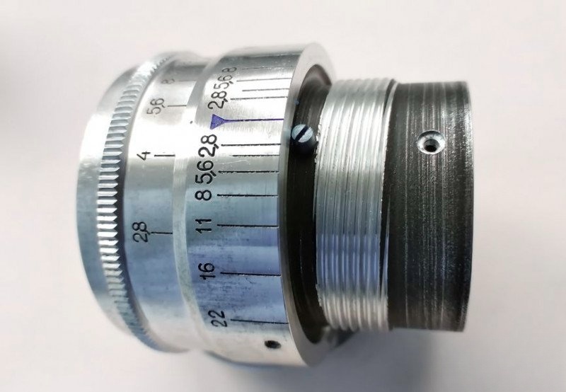 Tightening final assembly screws
