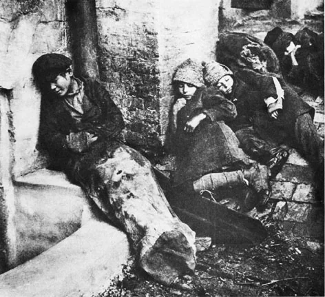 Russian homeless children (besprizorniki) in the 1920s