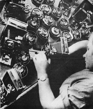 Fotokor cameras being assembled in Leningrad factory in 1931