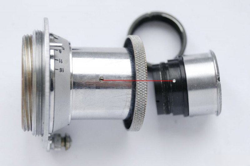 Aligning retention screw hole for easy assembly