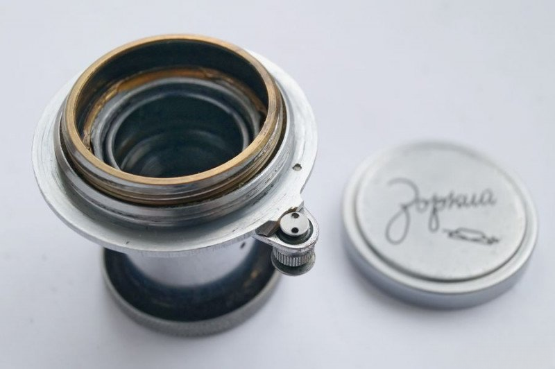 Rear M39 mount showing rangefinder coupling