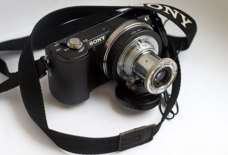 Industar-22 P mounted on Sony mirrorless camera