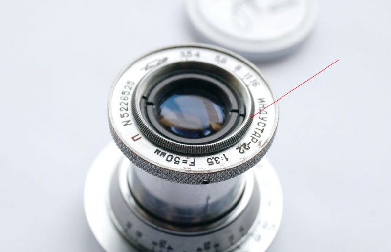 Seized aperture ring requiring restoration