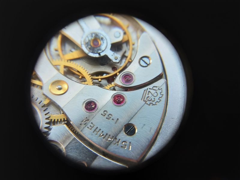 Jewels pressed directly into bridge