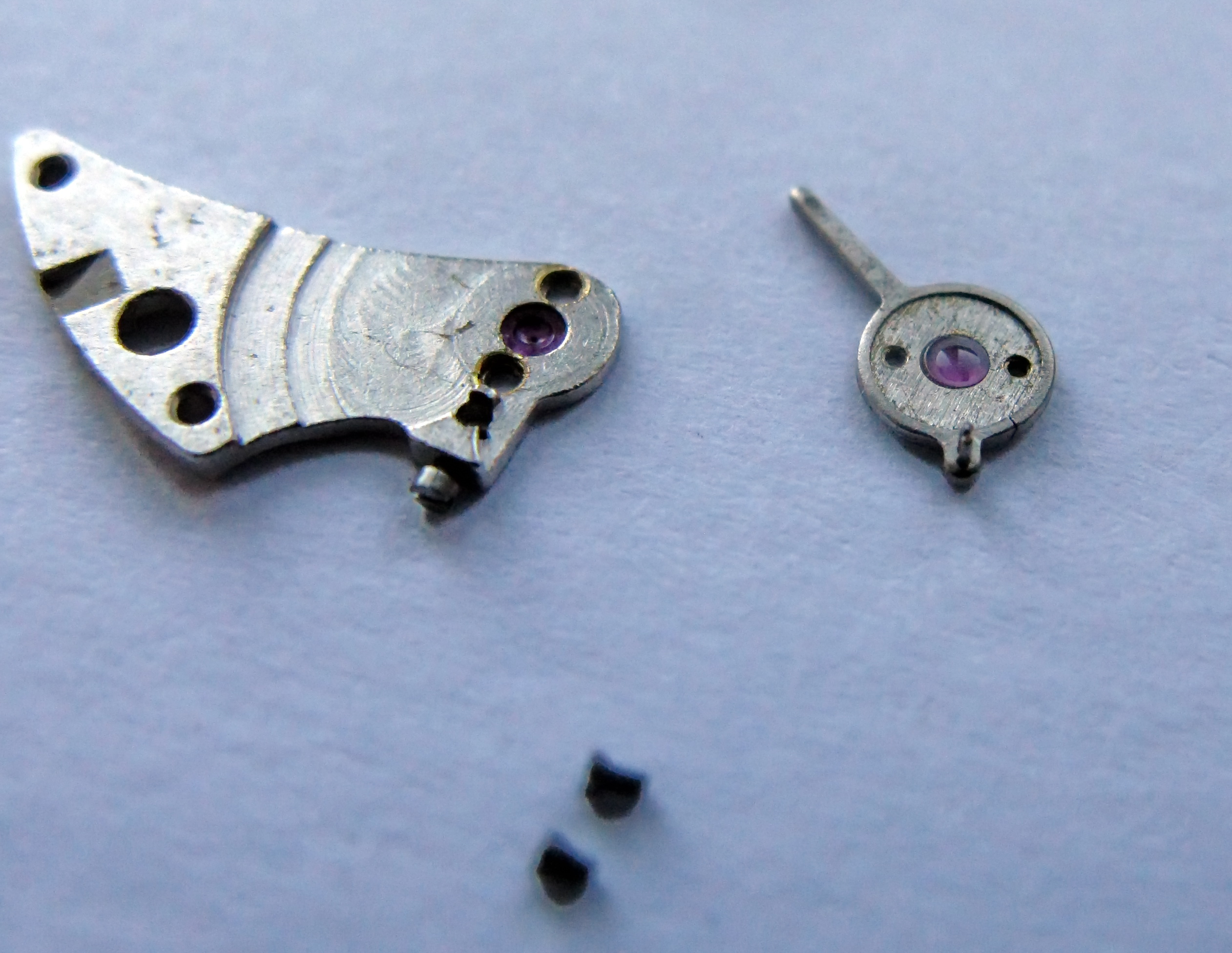 A droplet of oil placed on the balance cap jewel at the correct size.