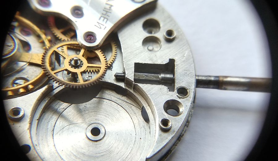 Reverse side of the main plate showing the stem and clutch arranged for winding