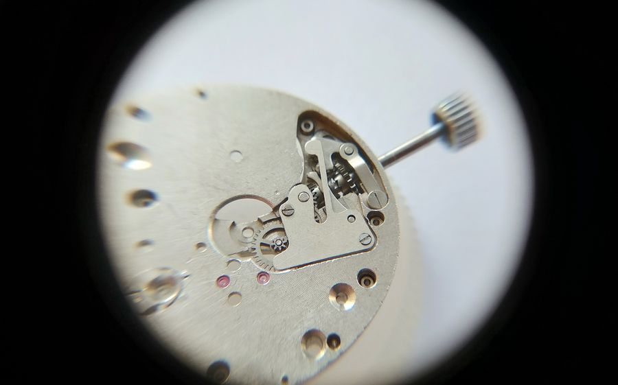 The assembled keyless works of the Sportivnye 2609, identical in layout to the Raketa-related 2603 caliber