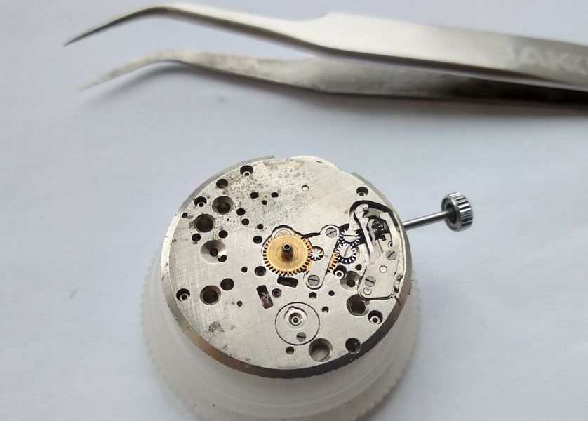 The fully reassembled Poljot 2609 movement, ready to run