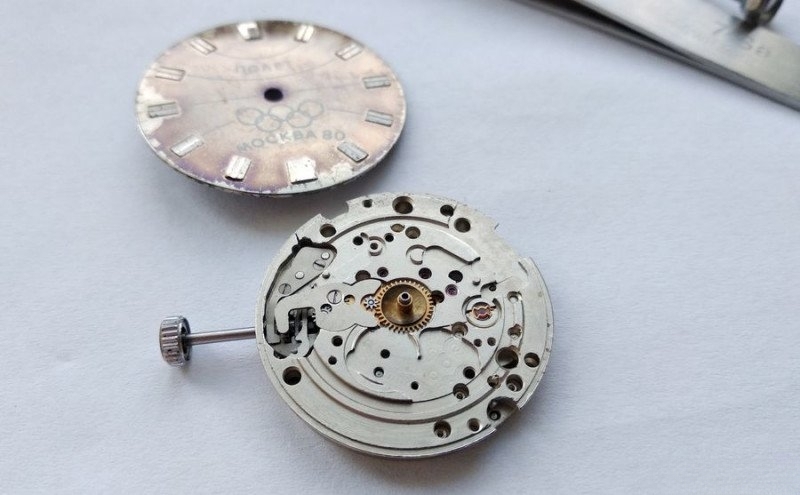 Poljot movement dial side exposed showing universal platform design