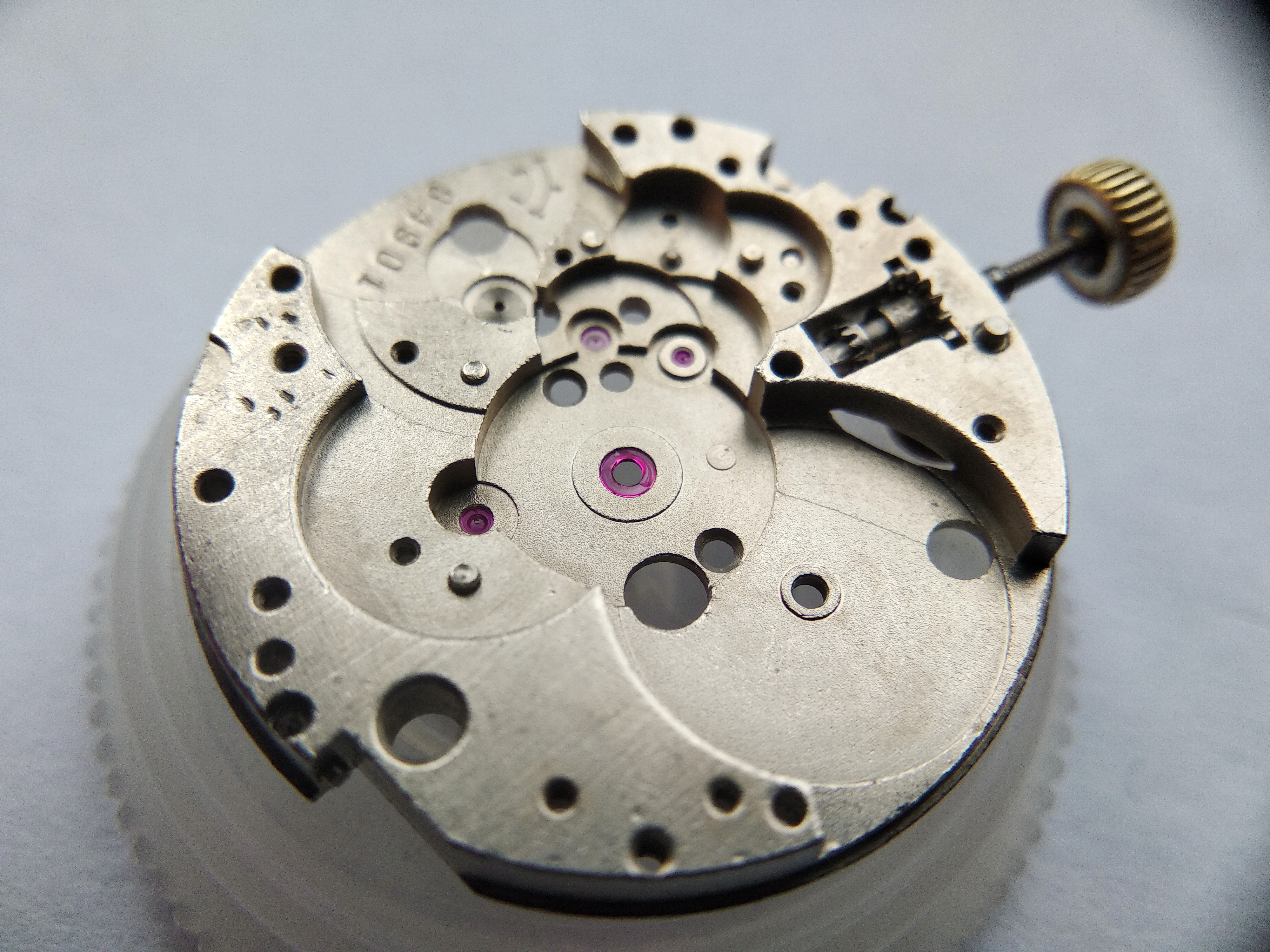 Center jewel being lubricated with MBP-12 oil before the center wheel is fitted