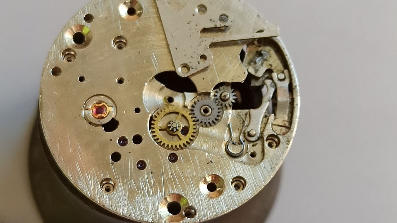 Keyless works disassembly