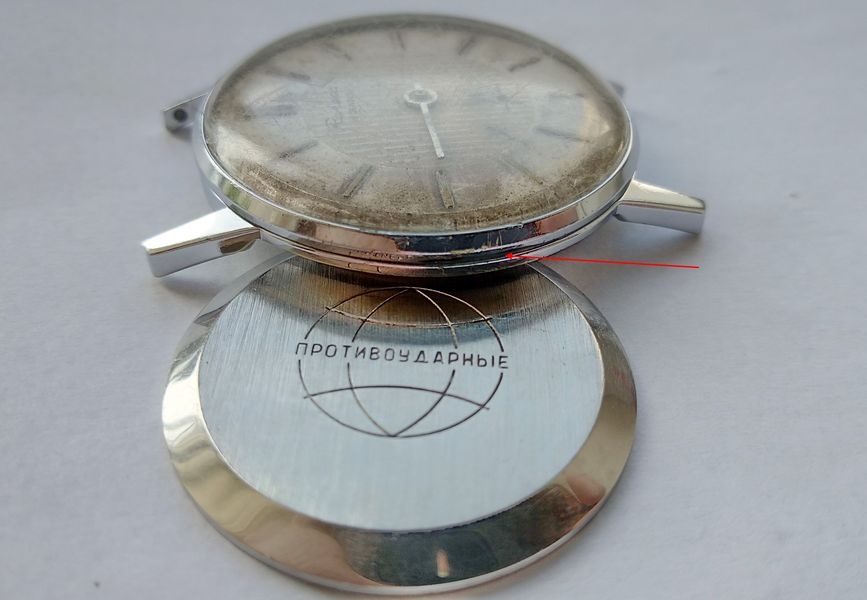 Crystal bezel removal