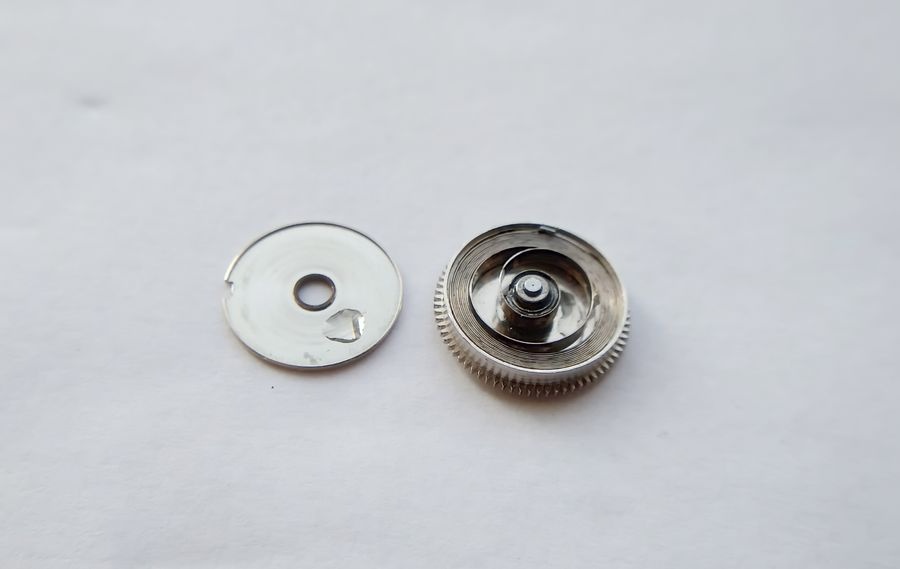 Mainspring reinstalled in barrel