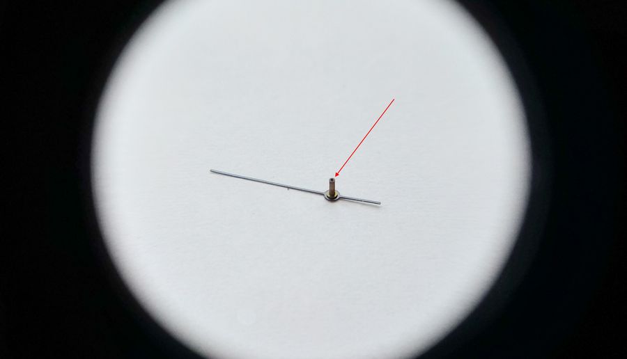 Seconds hand removed safely