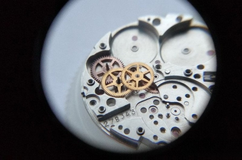 Gear train installation