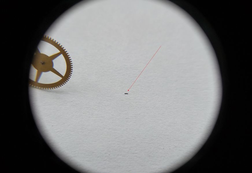 Contamination detail under magnification