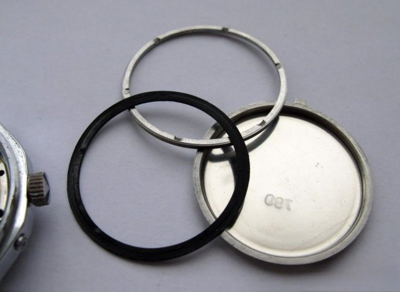 Rubber gasket removed from Slava 2428 case