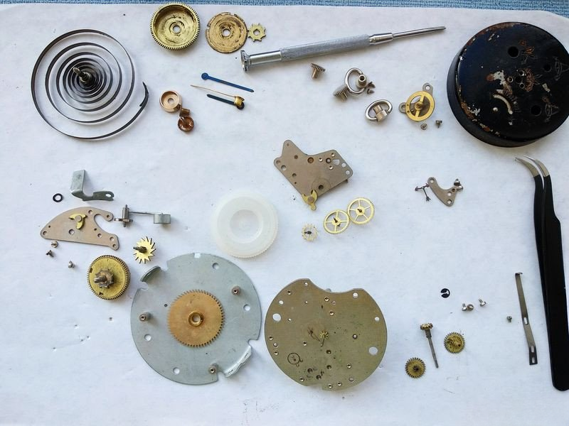 Press-fitted center wheel assembly