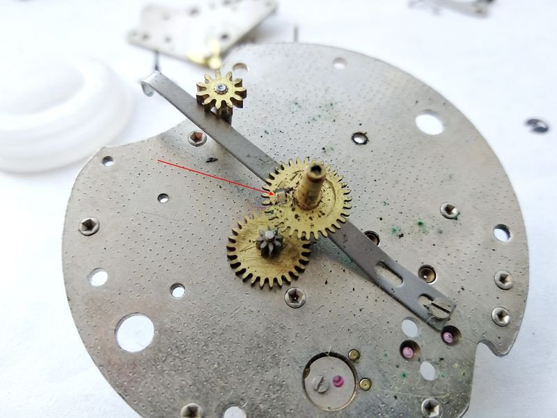 Motion work detail showing hour wheel tab