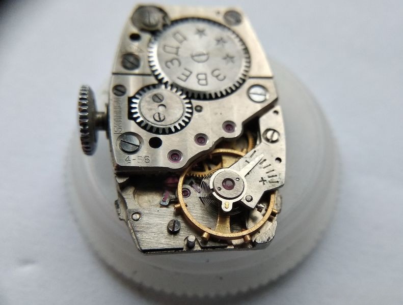 Removing balance wheel assembly
