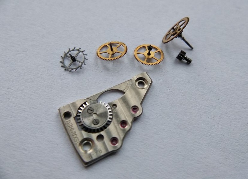 All wheel train components laid out