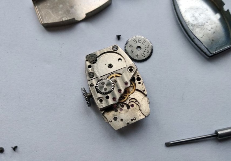 Removing barrel winding wheel
