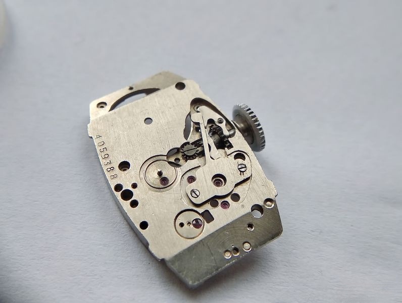 Successfully assembled keyless works