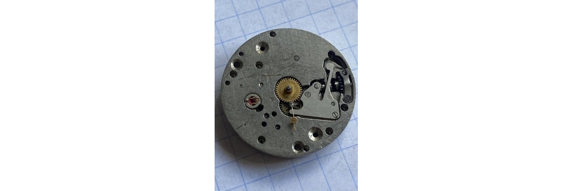 One Crown, Two Tasks: The Keyless Works of the Pobeda Caliber 2602