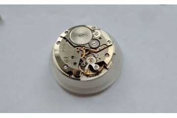 The Vostok 2428: A Rare Chistopol Double Calendar Caliber and Its Remarkable Balance