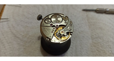 Vostok 2809 — Servicing a Soviet Precision Caliber Descended from the Zenith 135