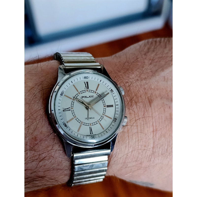 Vintage Poljot Mechanical Alarm Watch USSR 1980s 18 Jewels Vintage Poljot Mechanical Alarm Watch USSR 1980s 18 Jewels