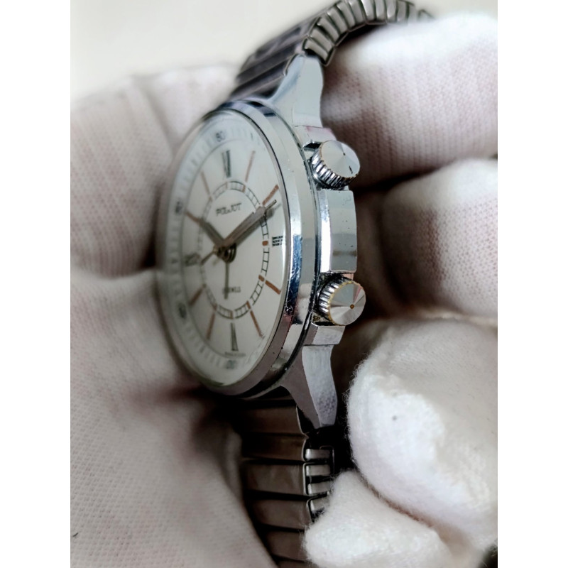 Vintage Poljot Mechanical Alarm Watch USSR 1980s 18 Jewels Vintage Poljot Mechanical Alarm Watch USSR 1980s 18 Jewels
