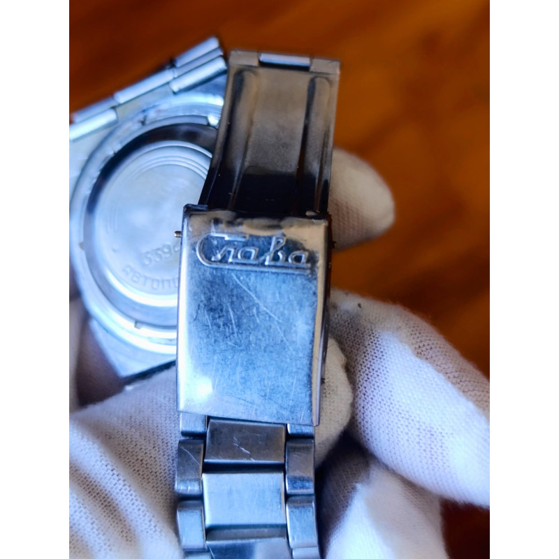 Slava Tank Rare Vintage Men's Automatic Wristwatch Made in USSR 1980s Slava Tank Rare Vintage Men's Automatic Wristwatch Made in USSR 1980s
