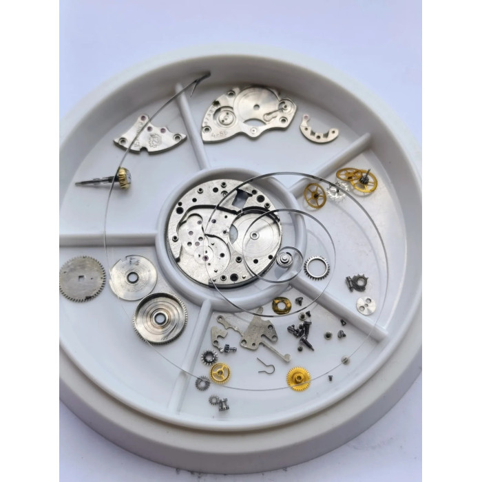 Pobeda 2602 USSR Wristwatch 1950s Men's Mechanical 15 Jewels