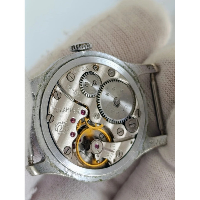 Pobeda 2602 USSR Wristwatch 1950s Men's Mechanical 15 Jewels