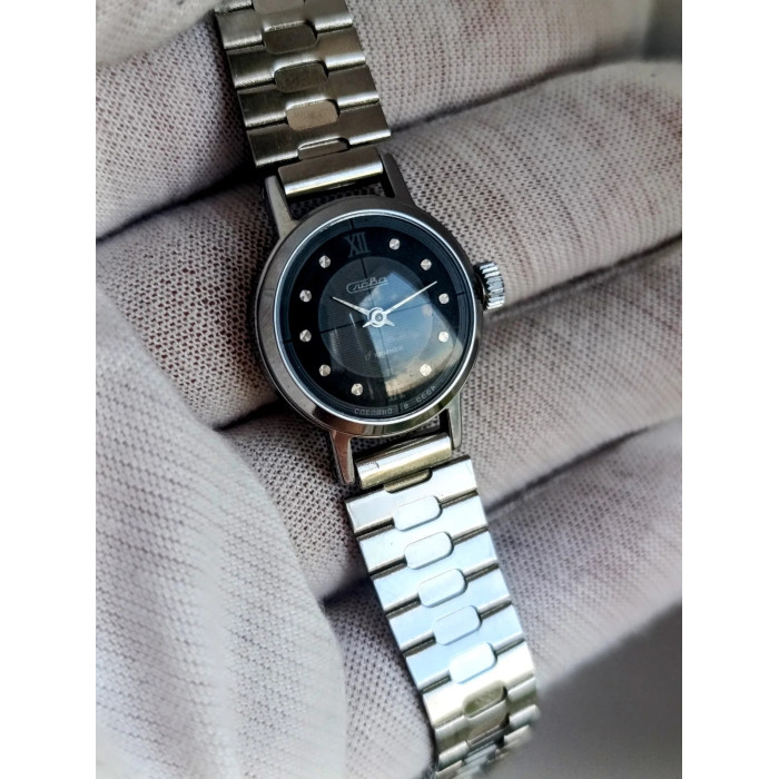 Slava Cal. 1601 USSR Women's Wristwatch 1980s 17 Jewels Mechanical NOS
