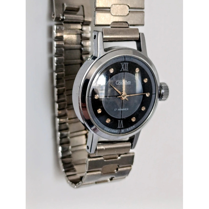 Slava Cal. 1601 USSR Women's Wristwatch 1980s 17 Jewels Mechanical NOS