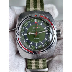 Vostok Amphibia Cal. 2209 USSR 1980s Men's Mechanical Wristwatch 18 Jewels