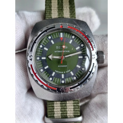 Vostok Amphibia Cal. 2209 USSR 1980s Men's Mechanical Wristwatch 18 Jewels