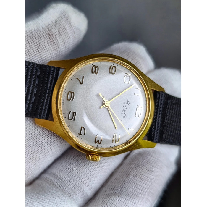 Raketa Cal. 2609B USSR Wristwatch 1970s Men's Mechanical 21 Jewels