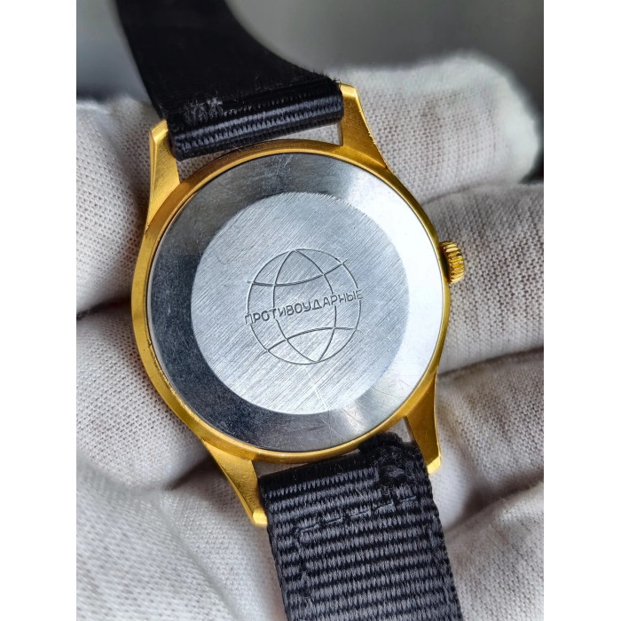 Raketa Cal. 2609B USSR Wristwatch 1970s Men's Mechanical 21 Jewels