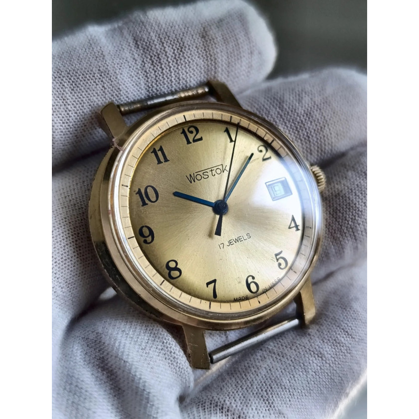 Vostok Cal. 2414A USSR 1980s Men's Mechanical Wristwatch 17 Jewels