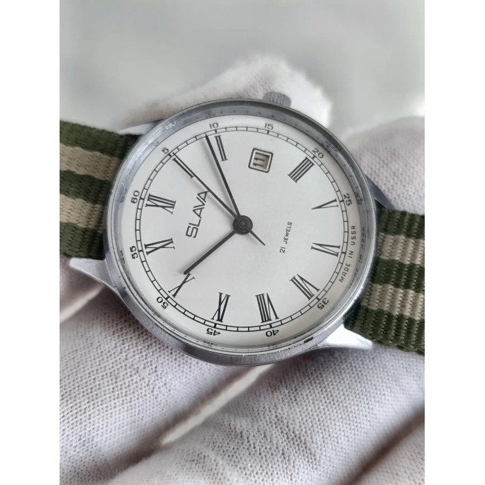 Slava 2414 USSR 1970s Men's Mechanical Wristwatch, 21 Jewels