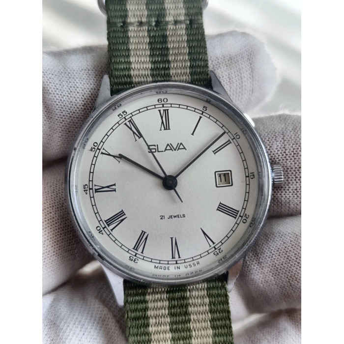 Slava 2414 USSR 1970s Men's Mechanical Wristwatch, 21 Jewels