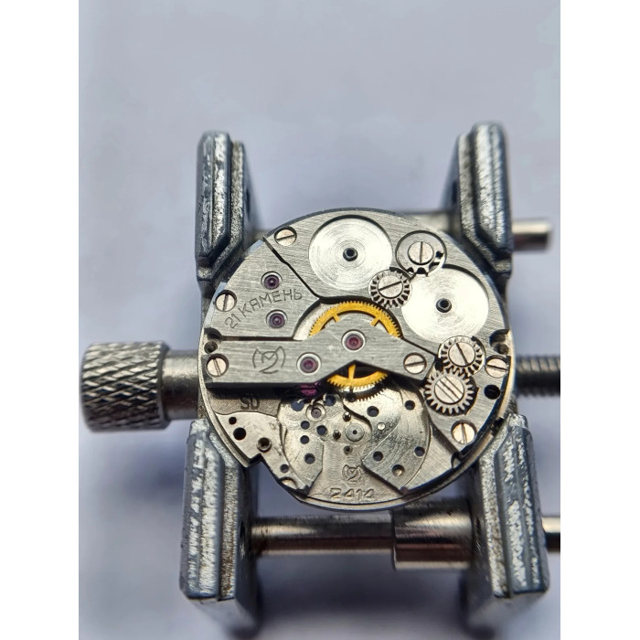 Slava 2414 USSR 1970s Men's Mechanical Wristwatch, 21 Jewels