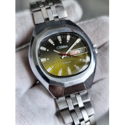 Slava 2428 USSR Men's Mechanical Wristwatch, 1980s, 26 Jewels
