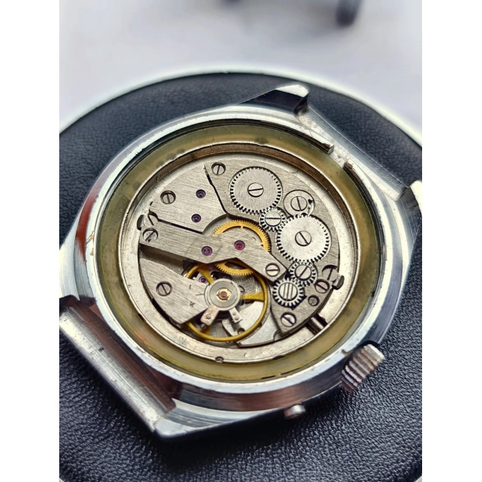 Slava 2428 USSR Men's Mechanical Wristwatch, 1980s, 26 Jewels