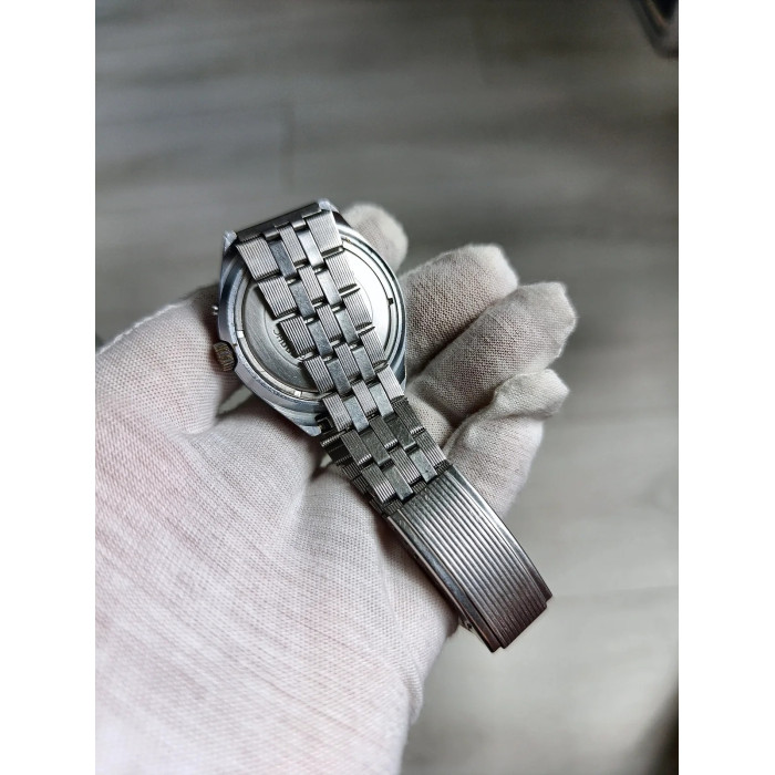 Slava 2428 USSR Men's Mechanical Wristwatch, 1980s, 26 Jewels