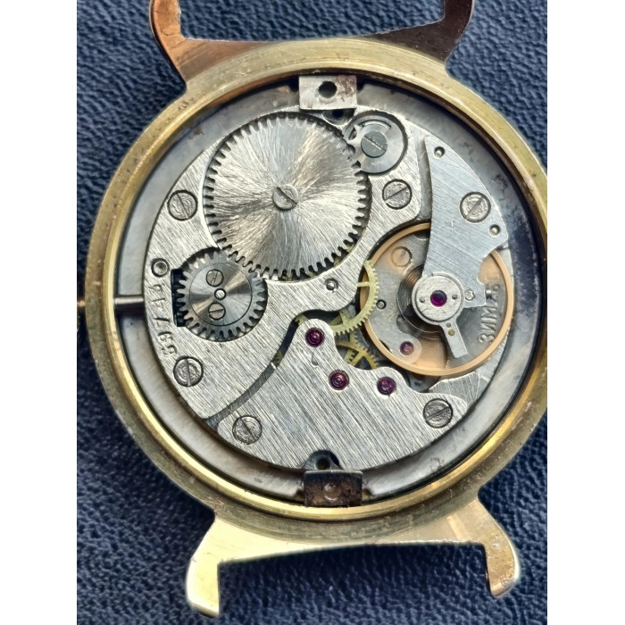 Pobeda Cal. 2602 USSR 1980s Men's Mechanical Wristwatch 15 Jewels
