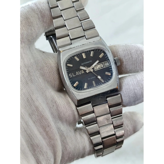 Slava Tank USSR Wristwatch 1980s Men's Automatic 27 Jewels Caliber 2427